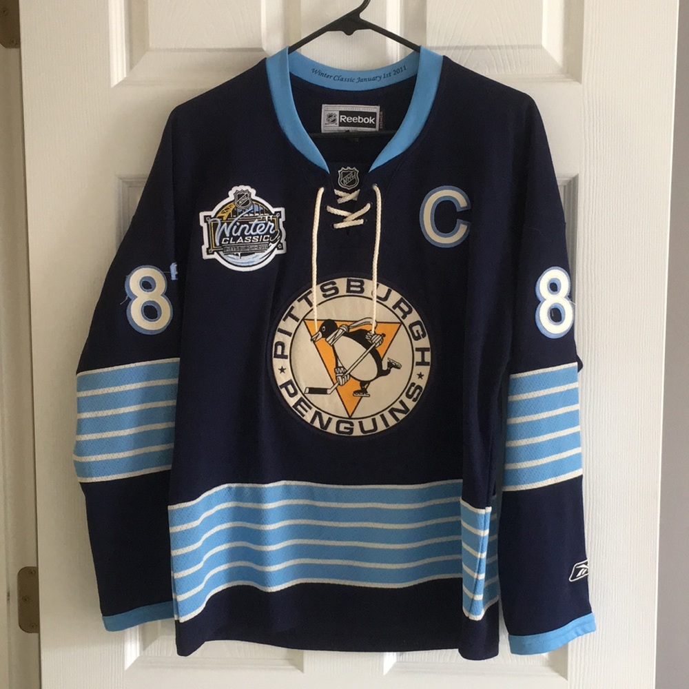 EUC Sidney Crosby 2011 Winter Classic Jersey!